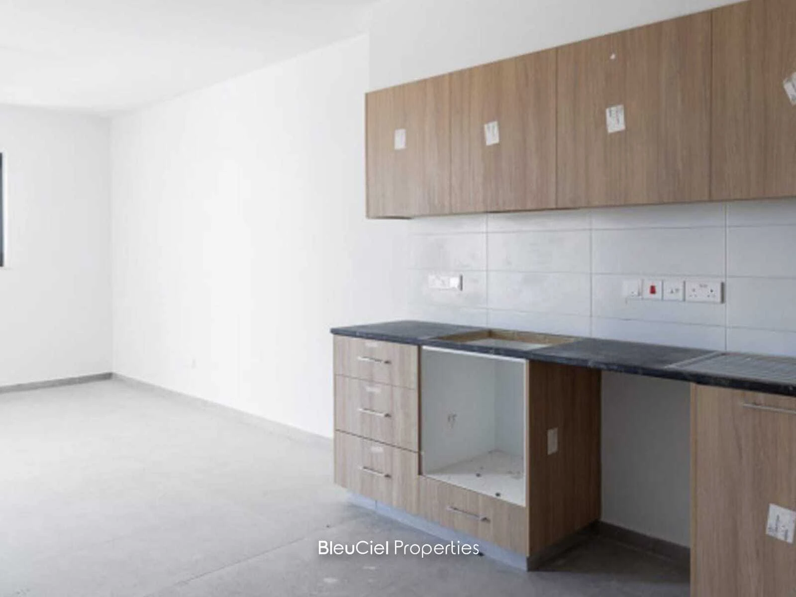 Apartment 86m² Balcony for Sale in Poti Larnaca — photo 4