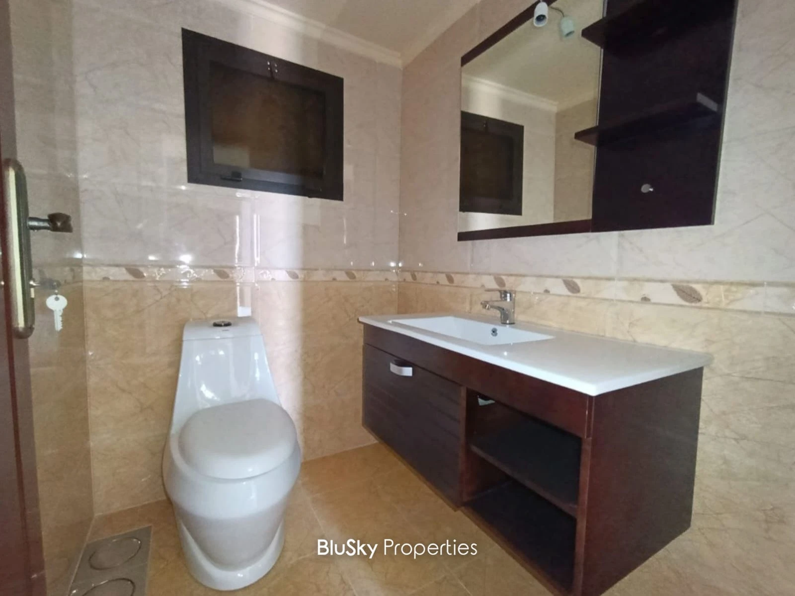 Apartment 150m² with Sea View for Sale in Qartboun — photo 4