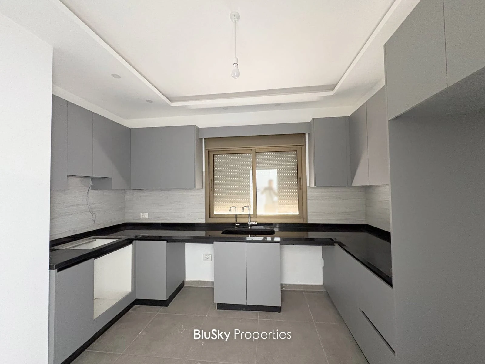 Apartment 130m² with Terrace for Sale in Qonnabet Broumana — photo 4