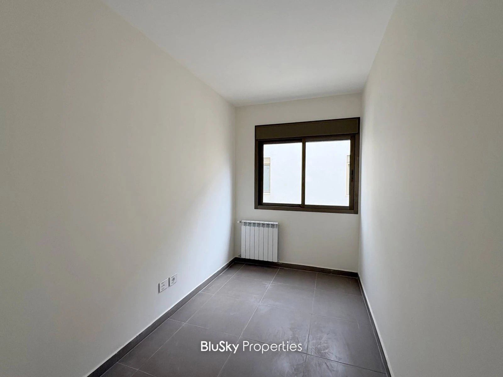 Apartment 140m² with Roof for Sale in Qonnabet Broumana — الصورة 5