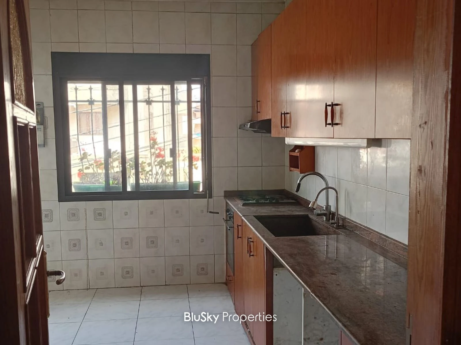 Apartment 150m² for Sale or Rent in Qonnabet Broumana — الصورة 3