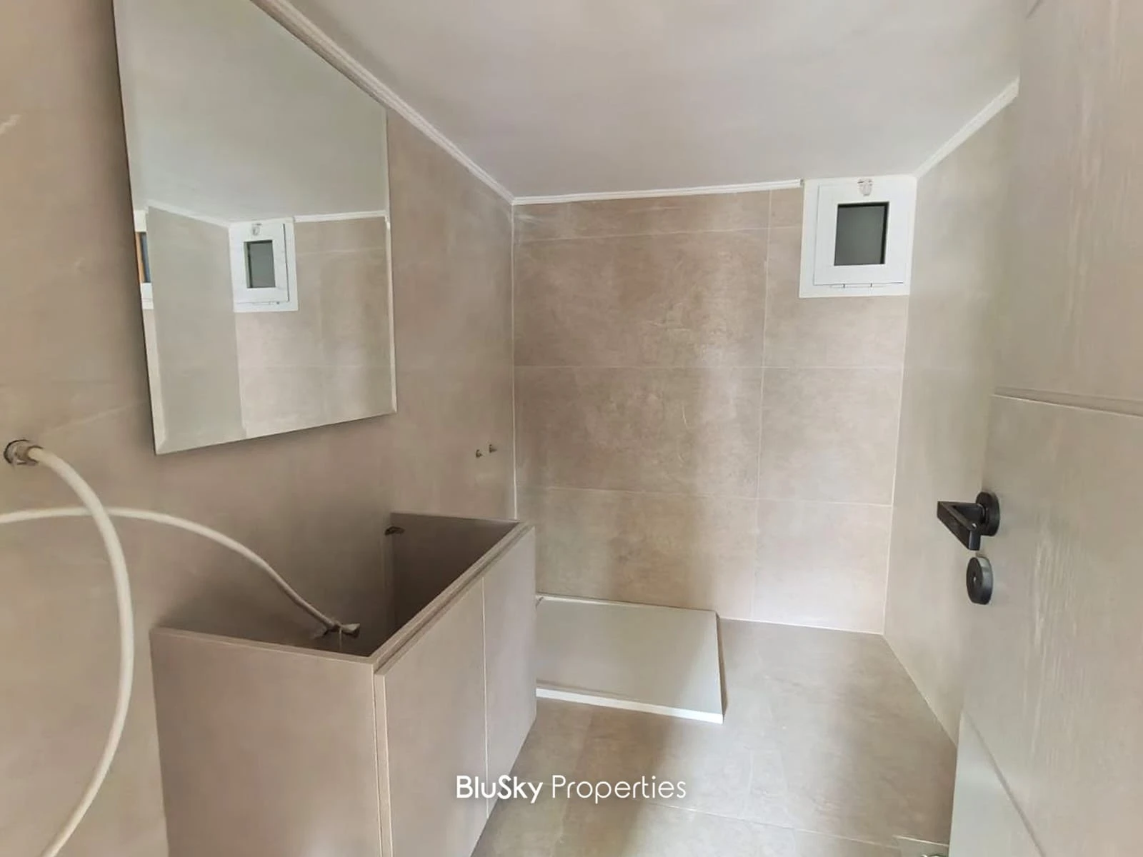 Apartment 155m² with Sea View for Sale in Qonnabet Broumana — الصورة 5