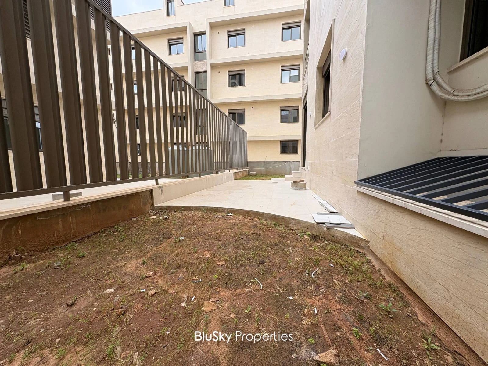 Apartment 180m² with Terrace for Sale in Qonnabet Broumana — photo 2