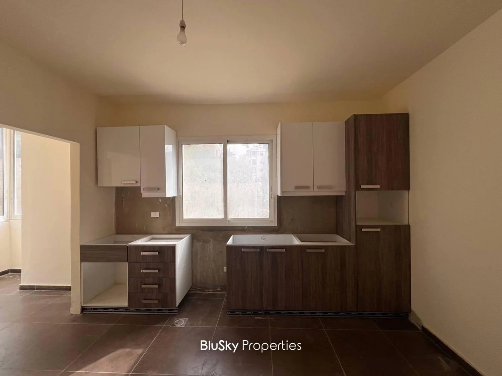 Apartment 180m² Terrace for Sale in Qonnabet Broumana — الصورة 4