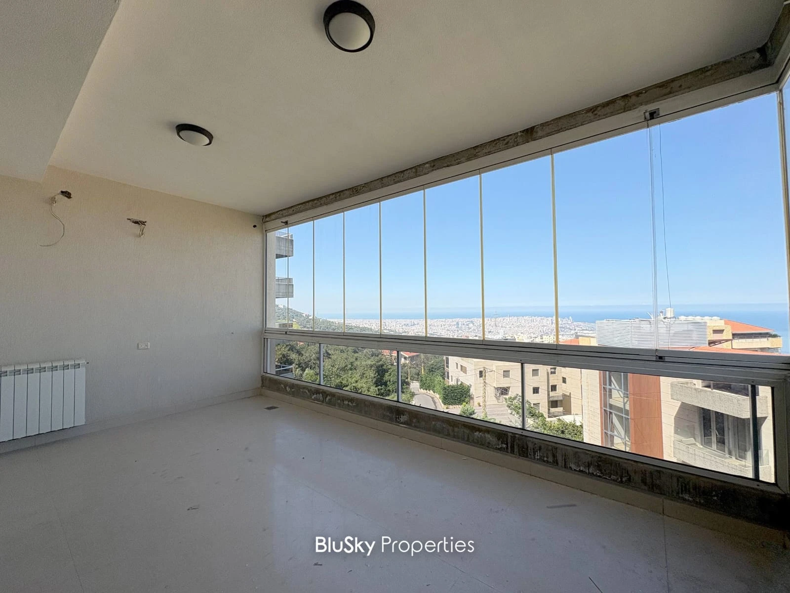 Apartment 200m² with Sea View for Sale in Qonnabet Broumana — photo 2