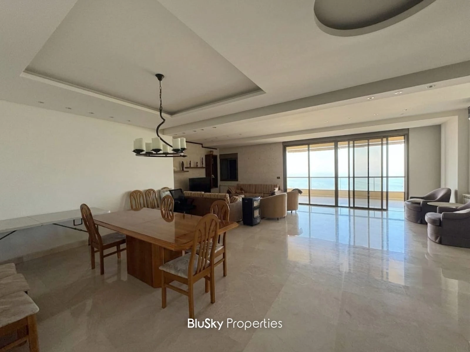 Duplex 480m² with Balcony for Sale in Qonnabet Broumana