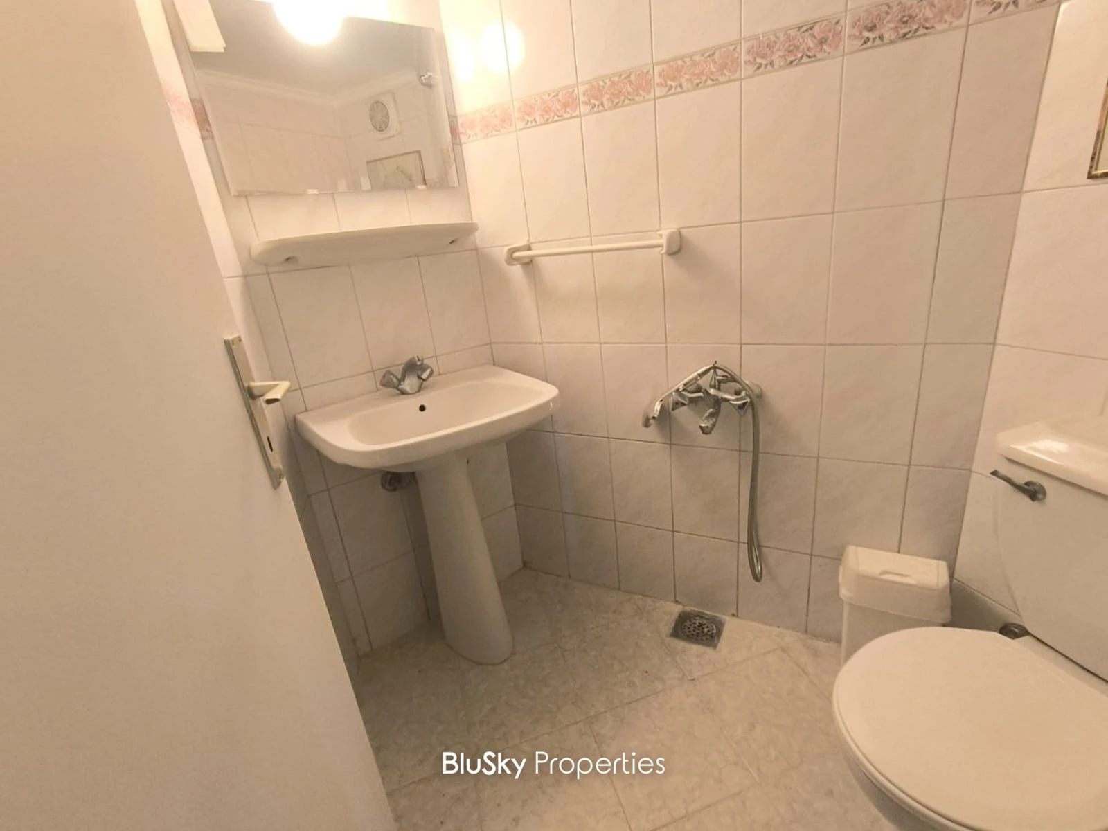 Apartment 170m² for Rent in Qornet Chehwan — الصورة 5