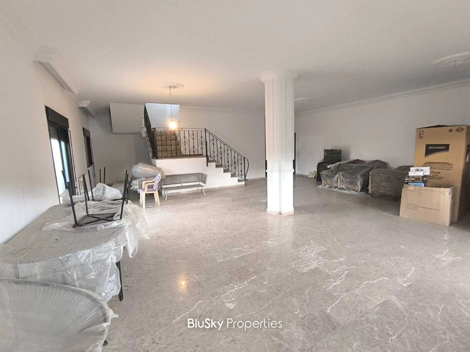 Duplex 260m² Balcony for Sale in Qornet El Hamra — photo 4