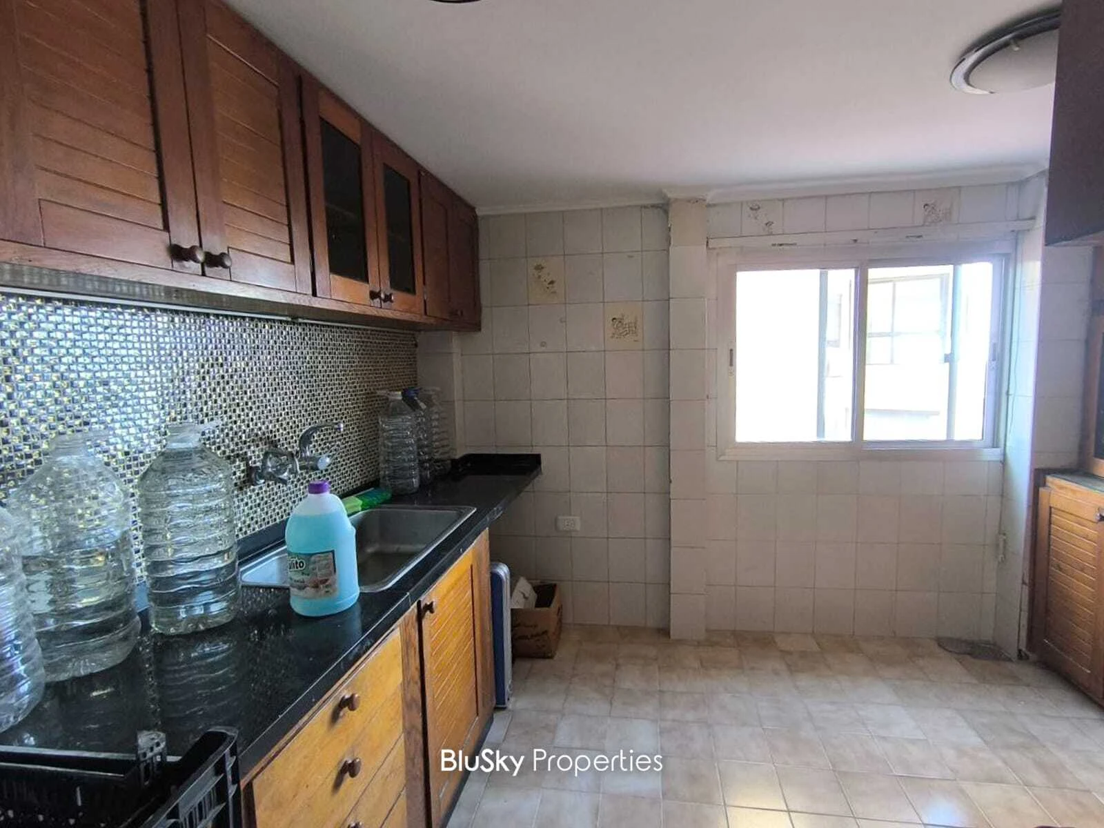 Apartment 100m² Balcony for Rent in Rabwe — photo 2