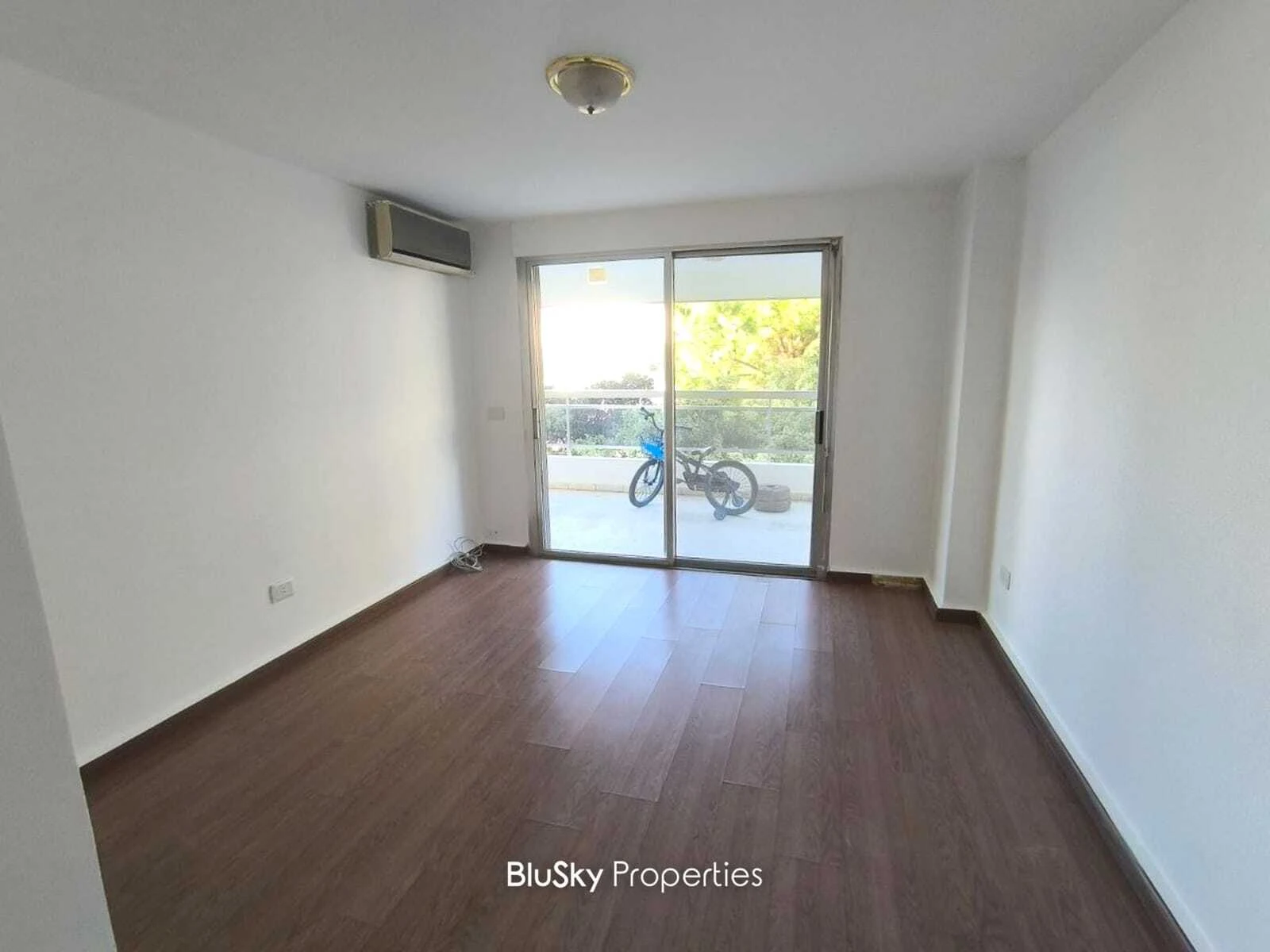 Apartment 100m² Balcony for Rent in Rabwe — photo 4