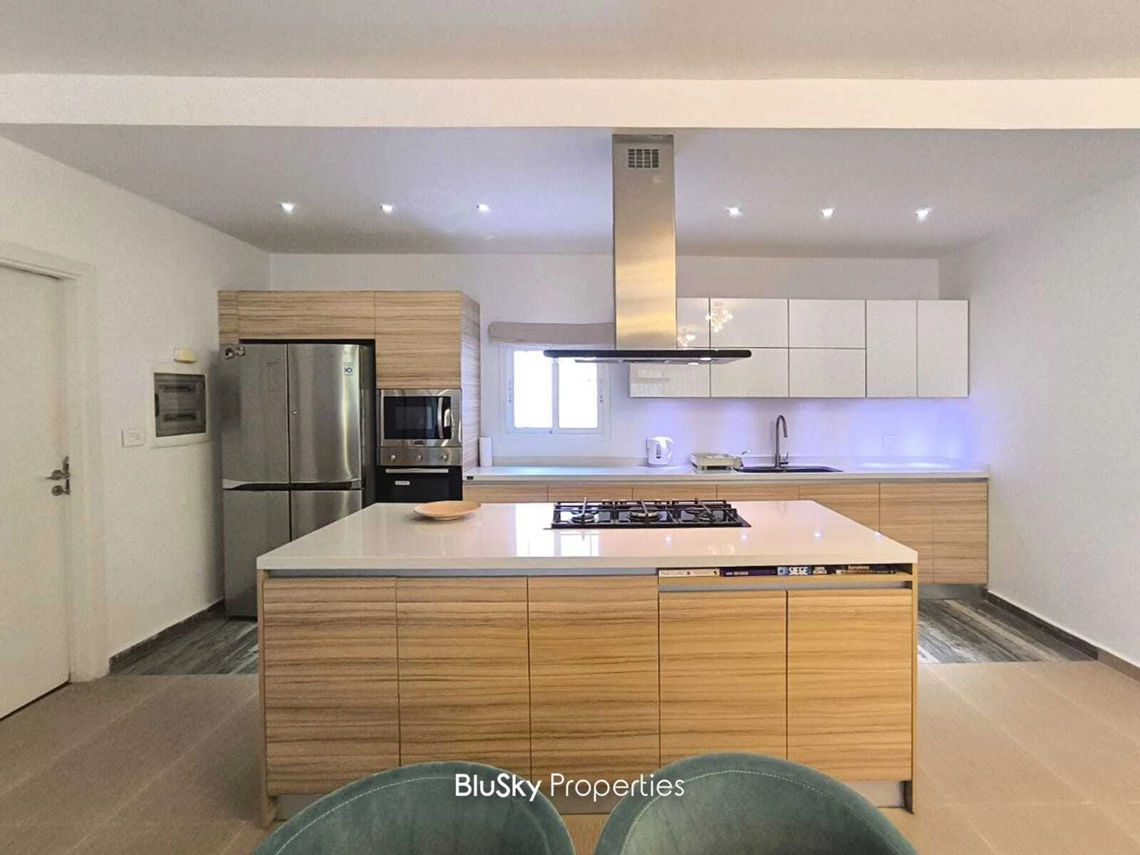 Apartment 148m² Mountain View for Sale in Rabwe — photo 5