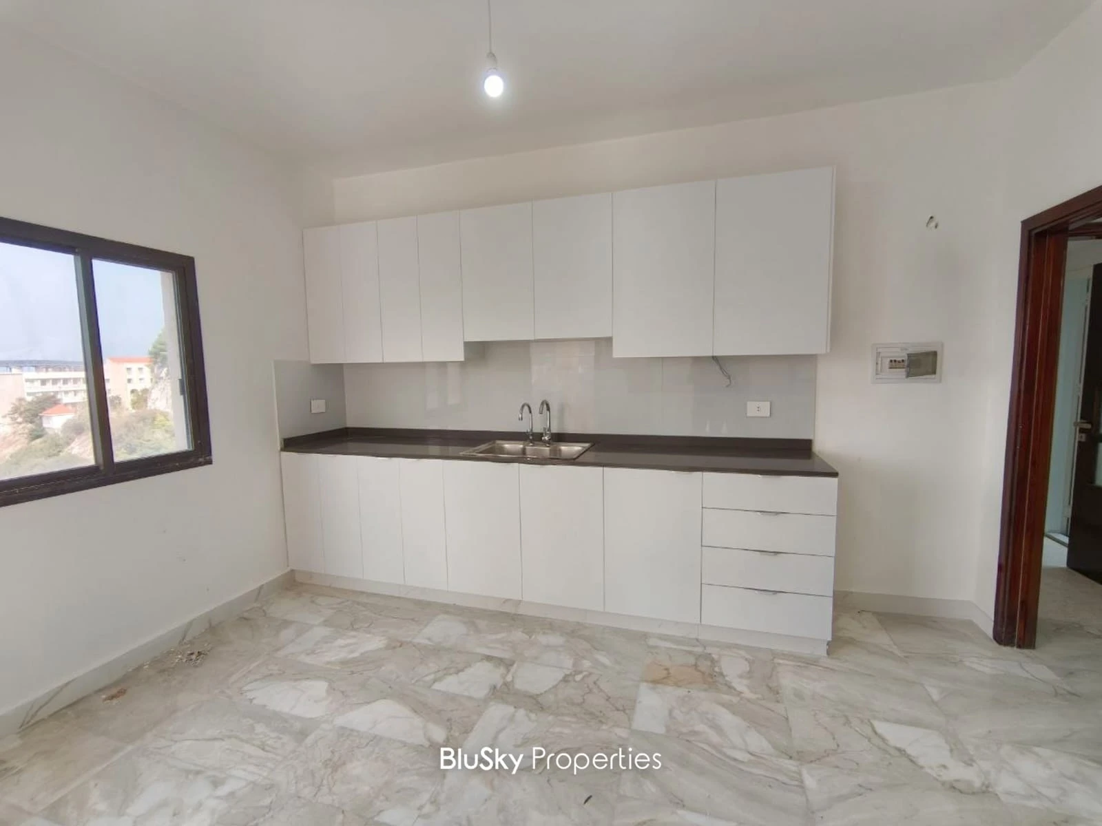 Apartment 150m² for Sale in Rabwe — photo 3