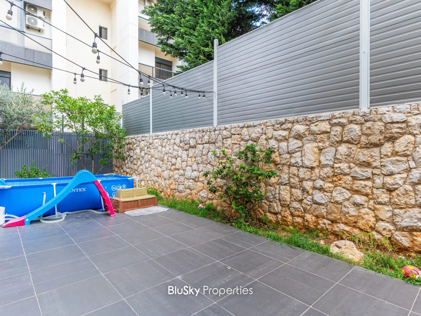 Apartment 155m² with Terrace for Sale in Rabwe — photo 3