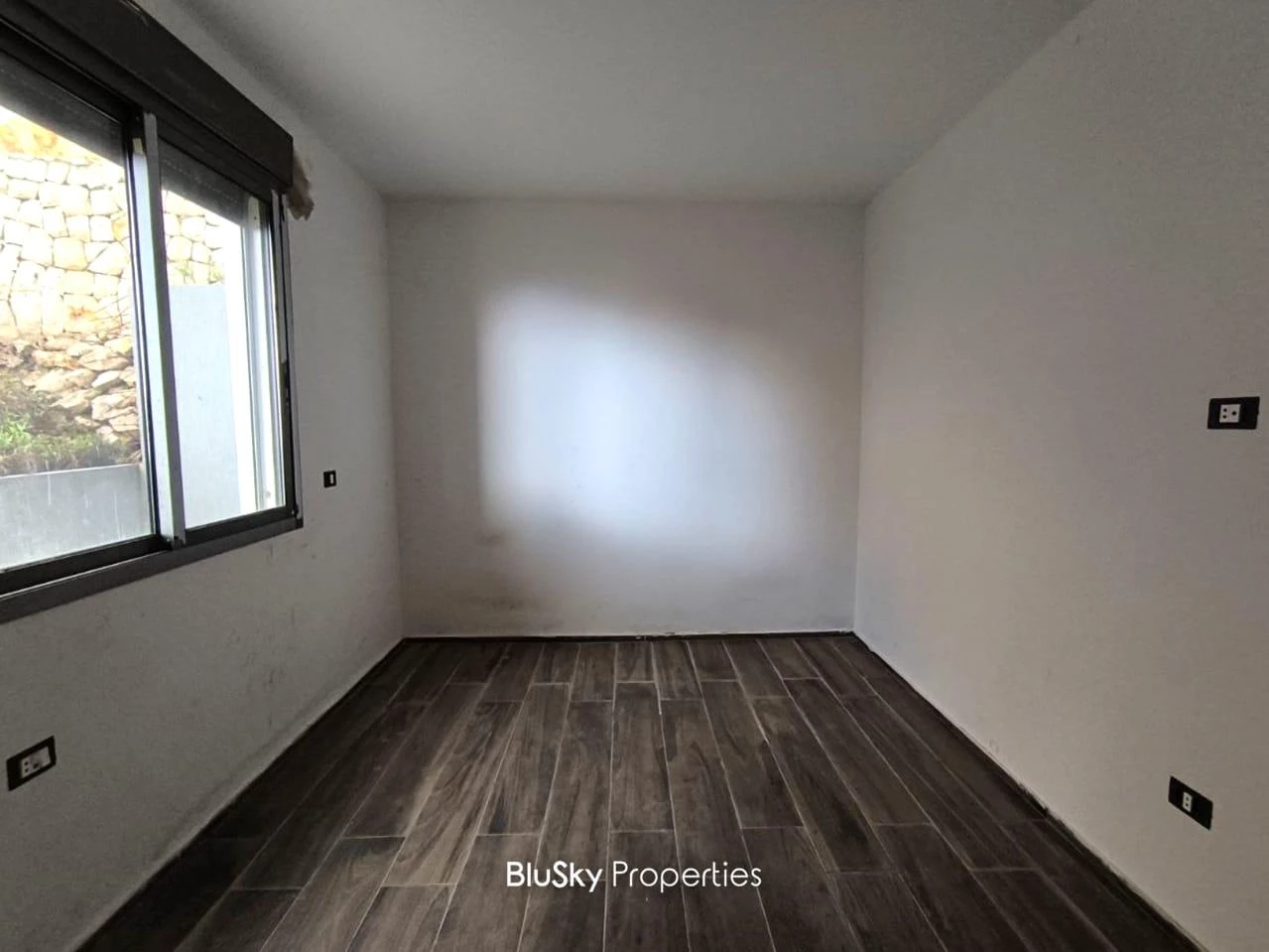 Apartment 159m² Terrace for Sale in Rabweh — الصورة 3
