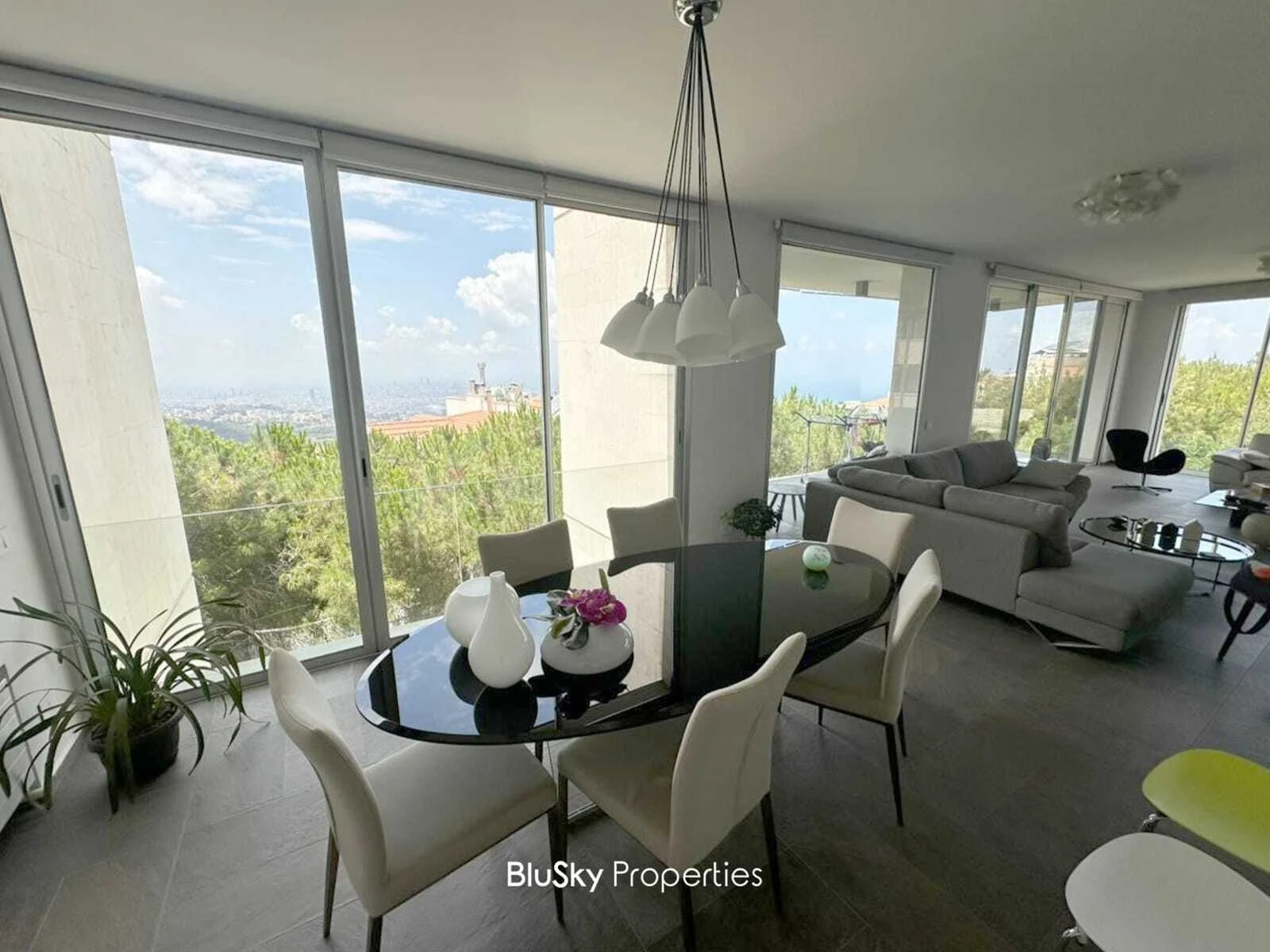 Apartment 198m² Balcony for Sale in Rabwe — photo 5