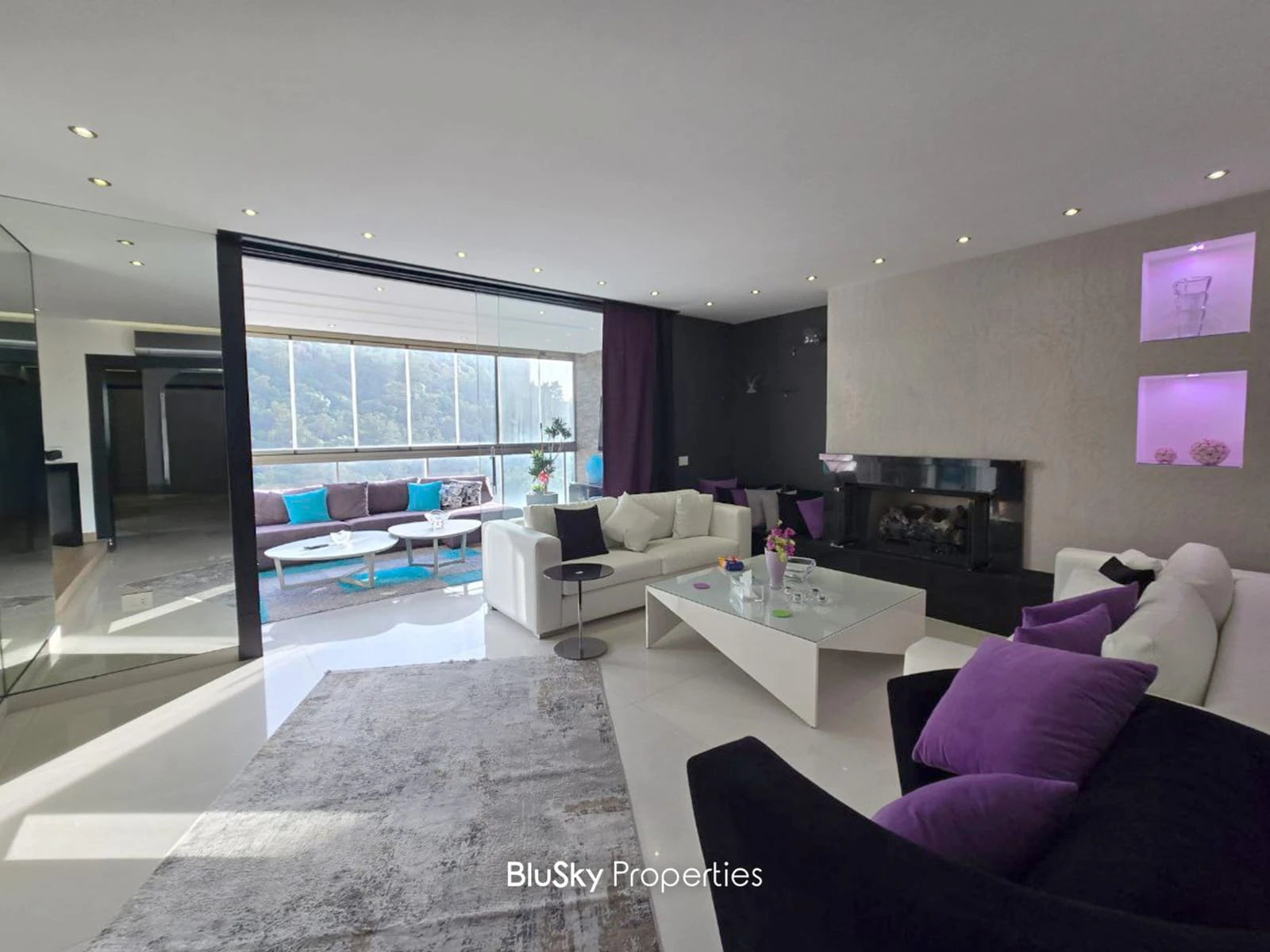 Apartment 220m² with Mountain View for Rent in Rabweh