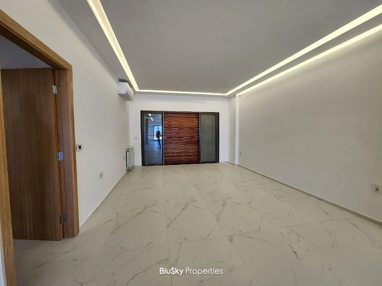 Apartment 300m² Sea View for Rent in Rabieh — الصورة 2