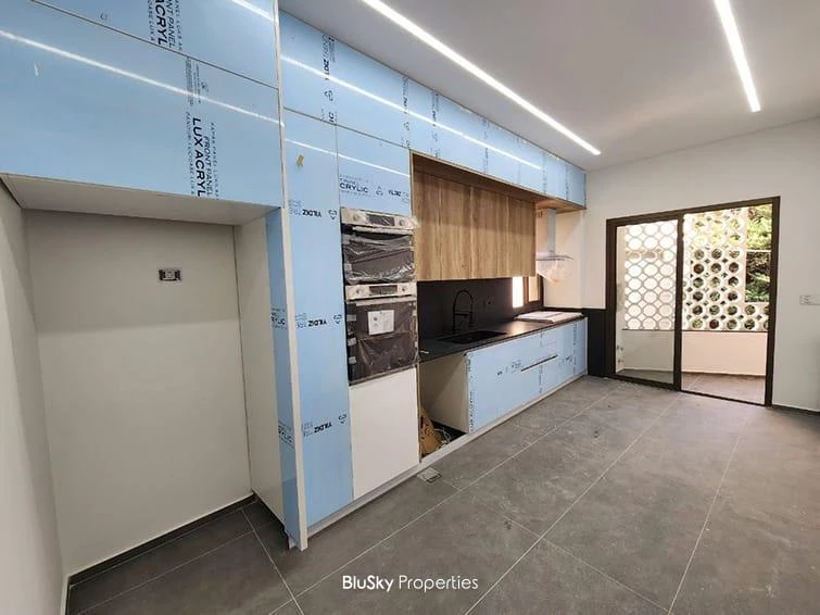 Apartment 300m² Sea View for Rent in Rabieh — الصورة 3