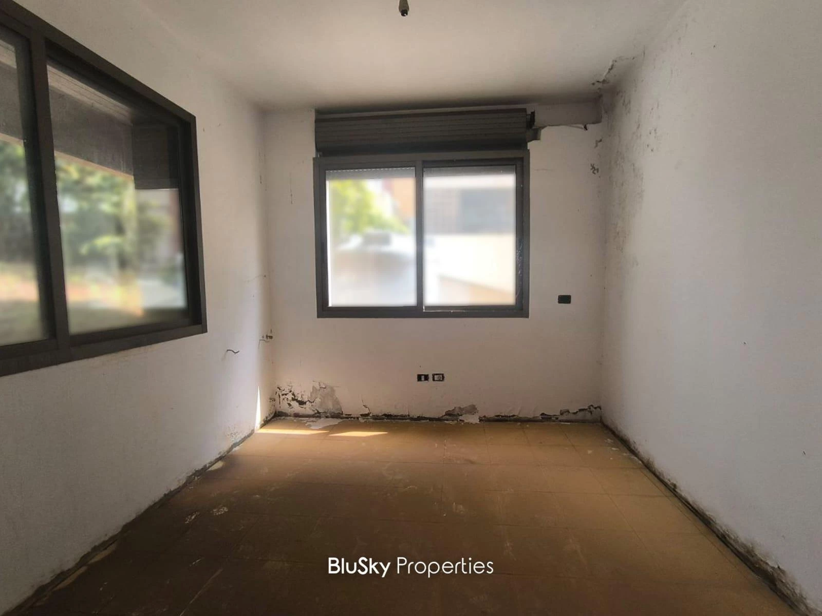 Apartment 345m² Garden for Sale in Rabieh — photo 2