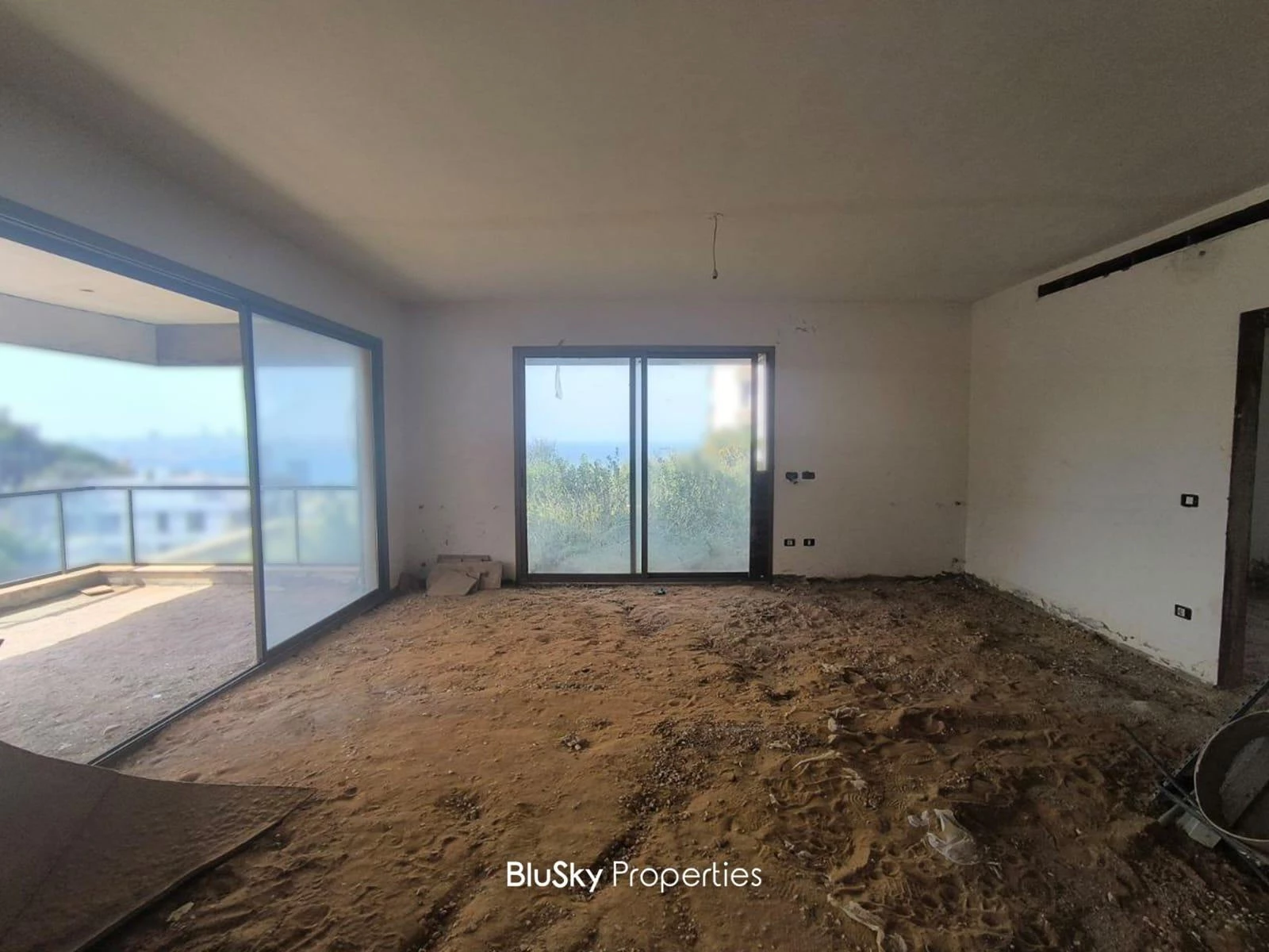 Apartment 345m² Garden for Sale in Rabieh — photo 3