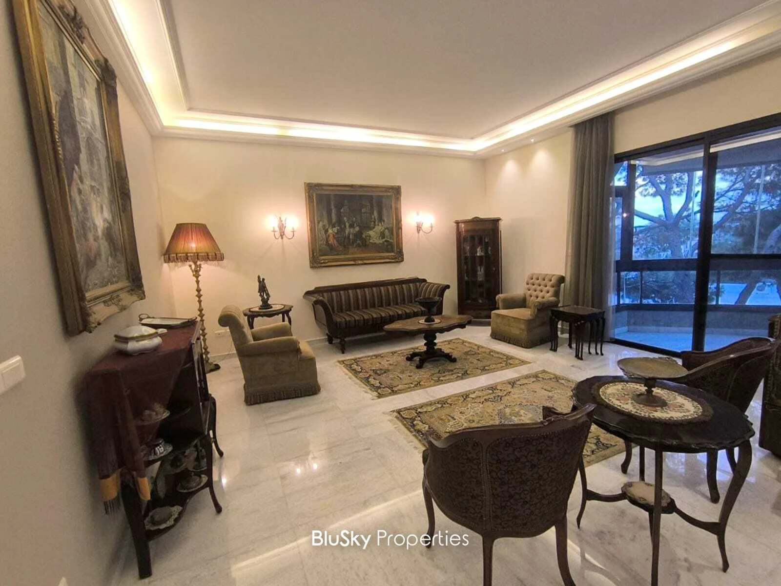 Apartment 350m² Terrace for Rent in Rabieh — الصورة 4
