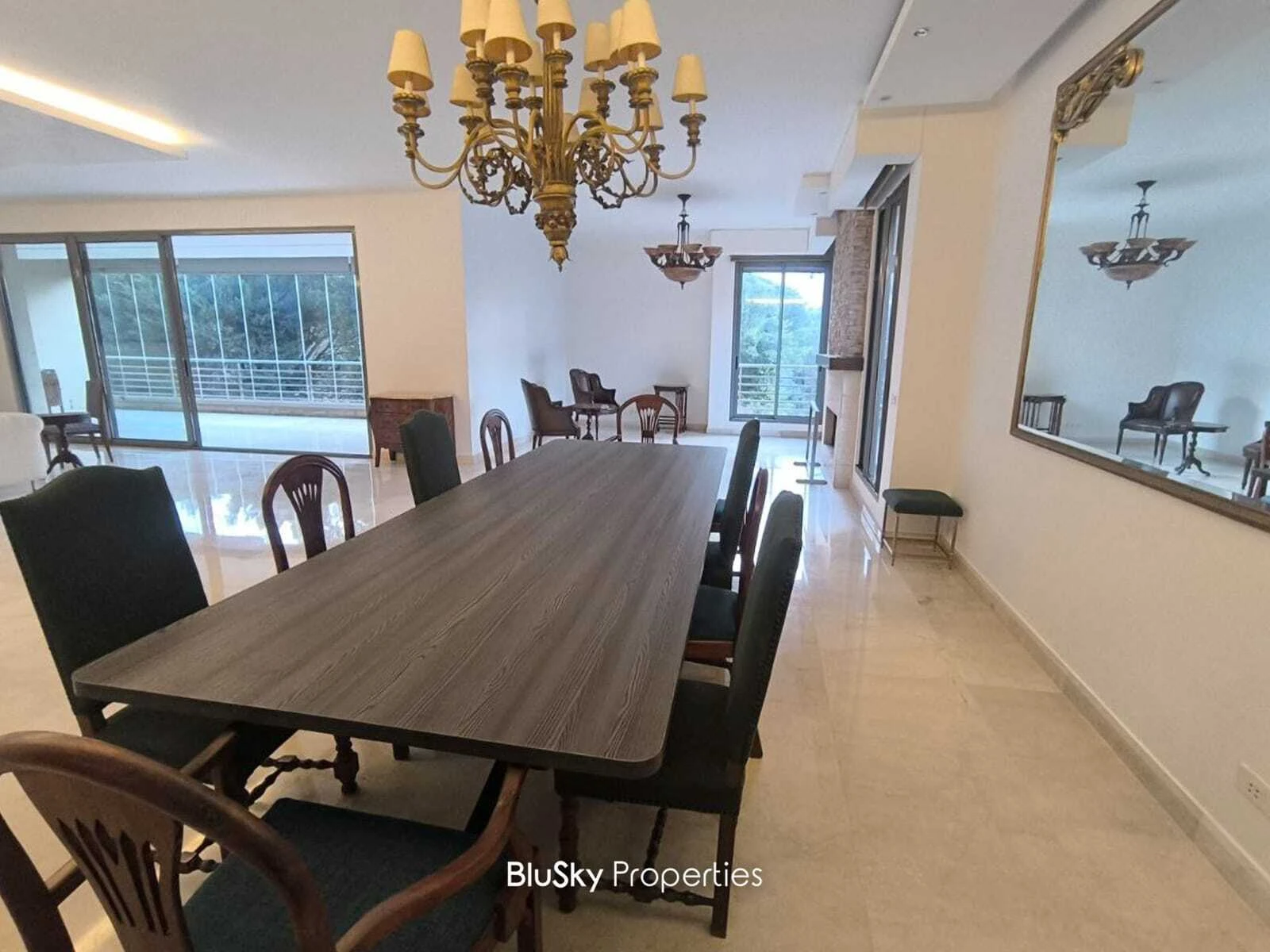 Apartment 440m² Balcony for Rent in Rabieh — الصورة 4