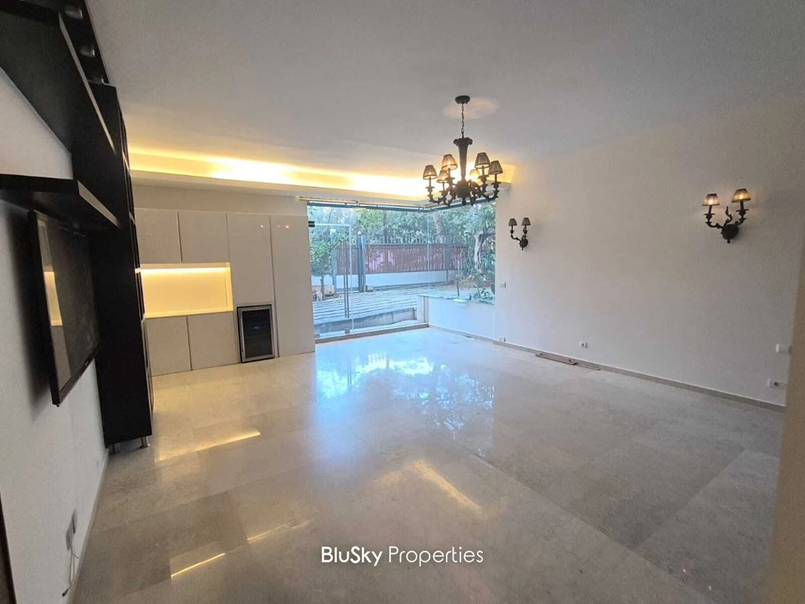 Apartment 440m² Balcony for Rent in Rabieh — الصورة 5