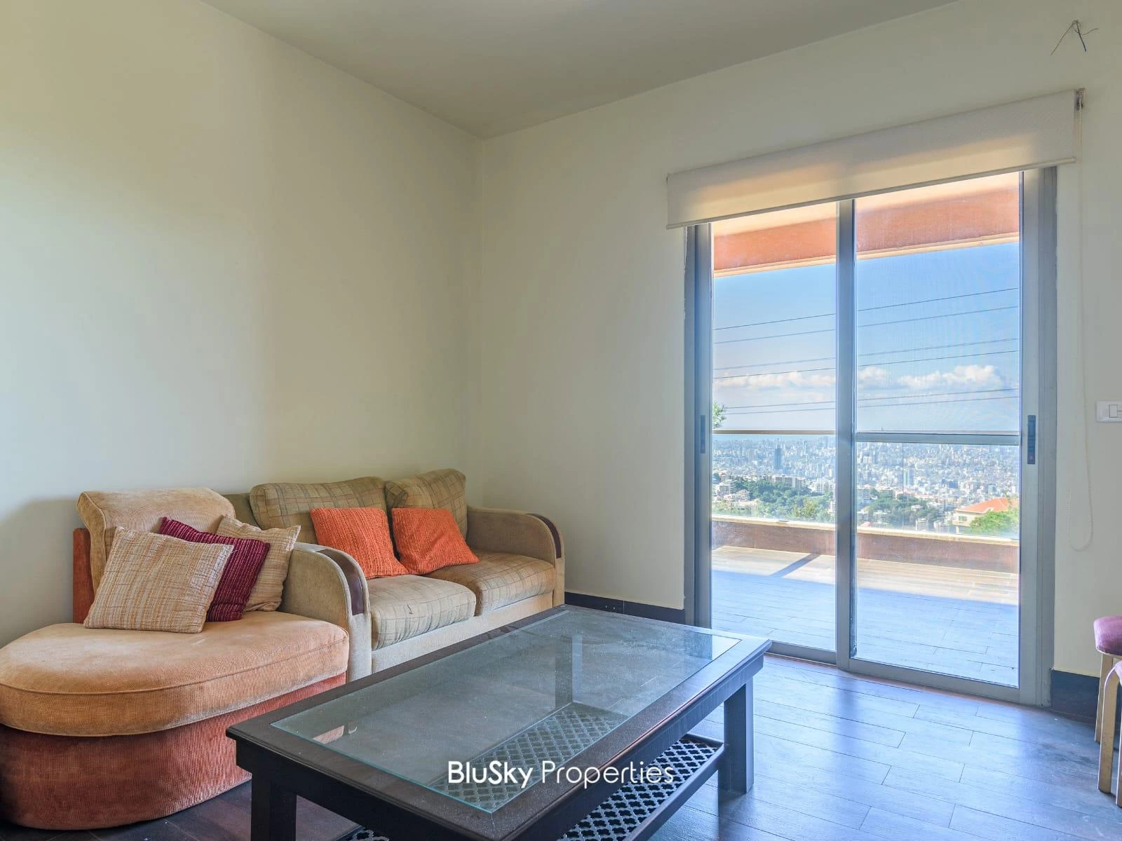 Apartment 265m² Balcony for Rent in Roumieh — الصورة 4