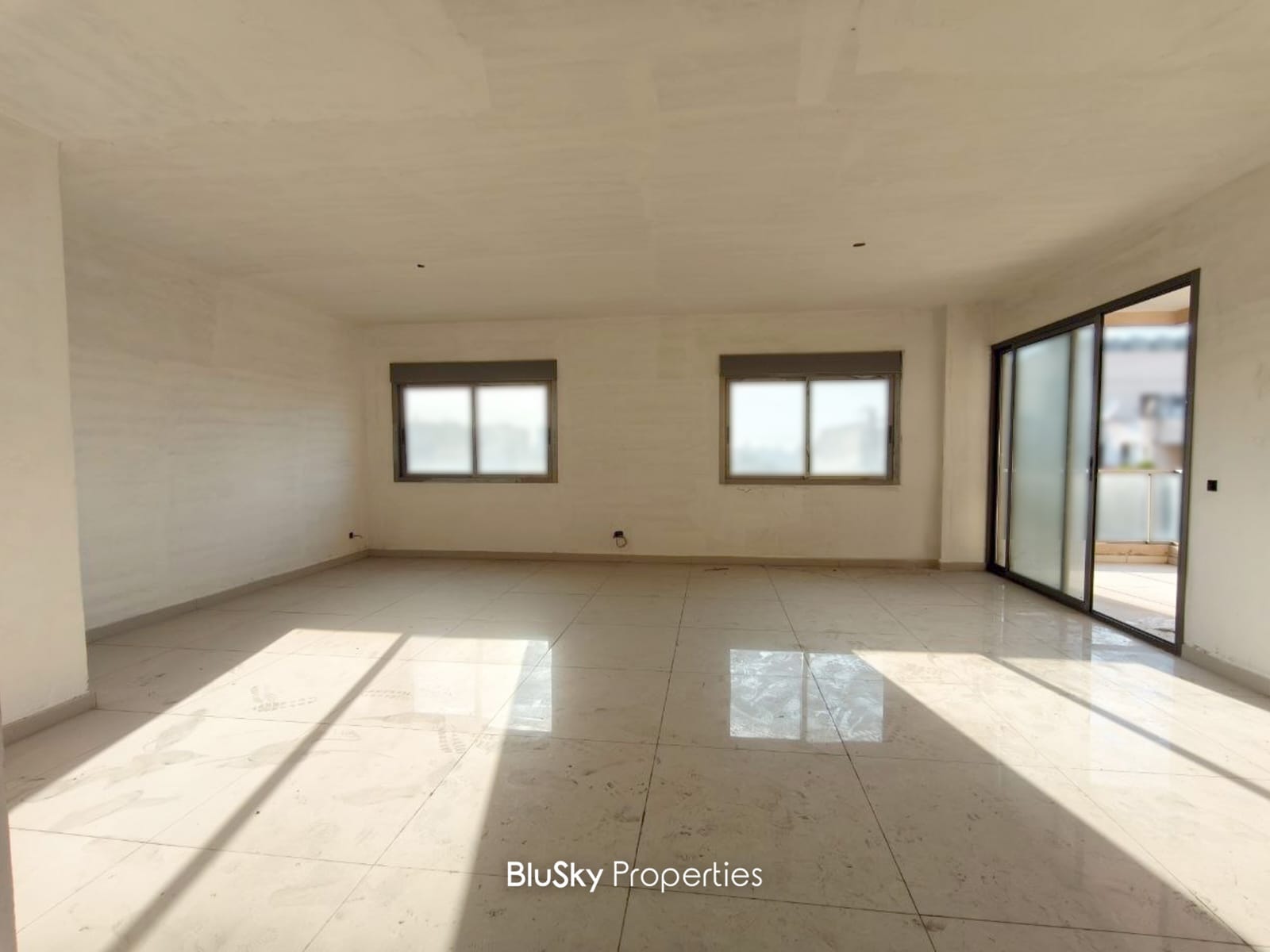 Apartment 150m² for Sale in Sabtieh