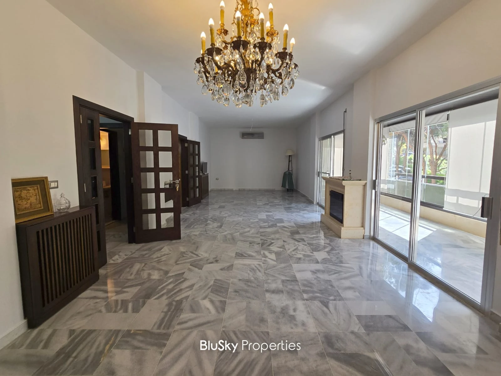 Apartment 200m² with Balcony for Rent in Sabtieh — الصورة 4