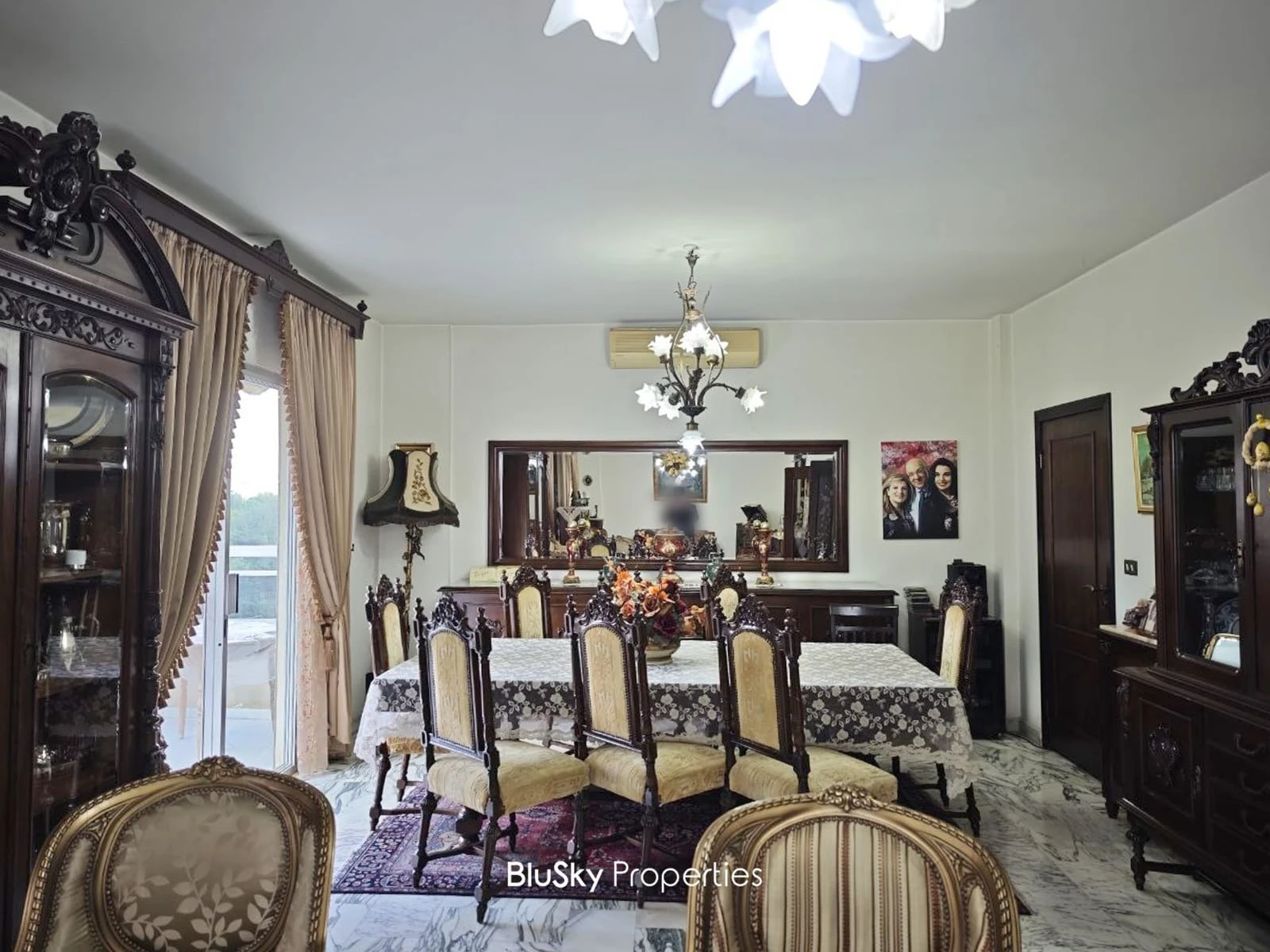 Apartment 310m² with Sea View for Sale in Sabtieh — الصورة 3
