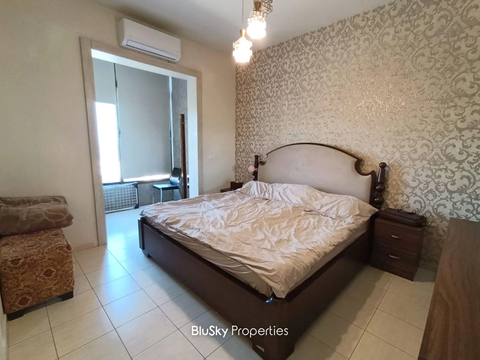 Apartment 125m² Terrace for Sale in Safra — photo 4