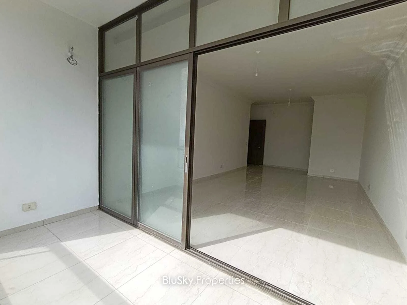 Apartment 135m² Sea View for Sale in Safra — photo 2