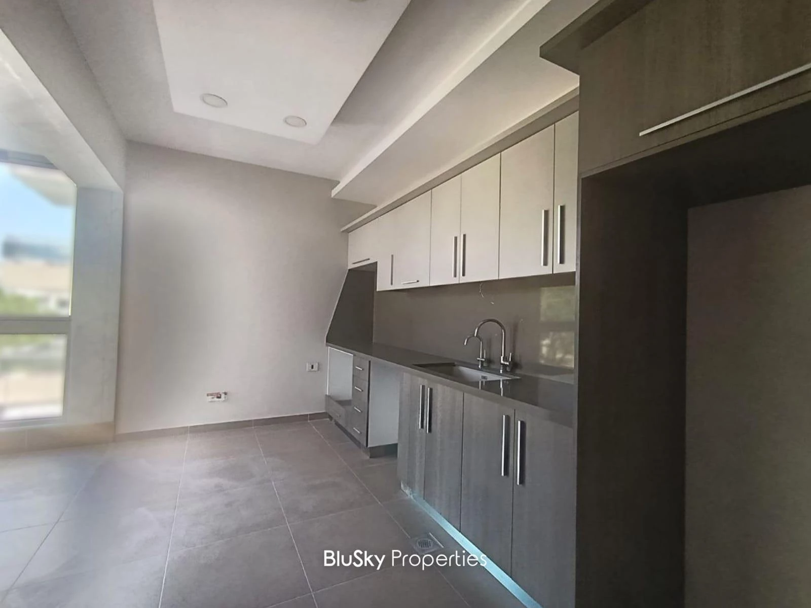 Apartment 160m² Sea View for Rent in Sahel Alma — الصورة 2