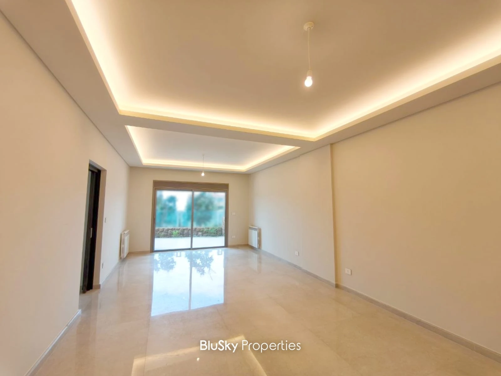 Apartment 175m² with Terrace for Sale in Sahel Alma