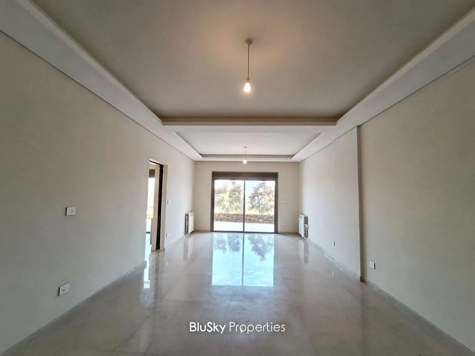 Apartment 175m² Terrace for Sale in Sahel Alma