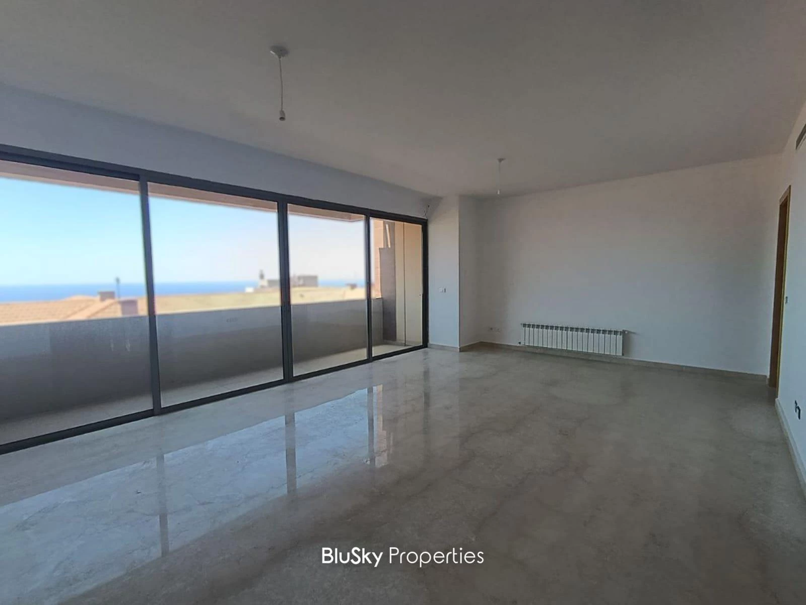 Apartment 180m² Sea View for Rent in Sahel Alma