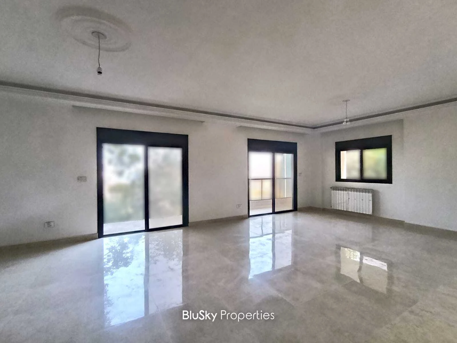 Apartment 180m² Garden for Sale in Sahel Alma