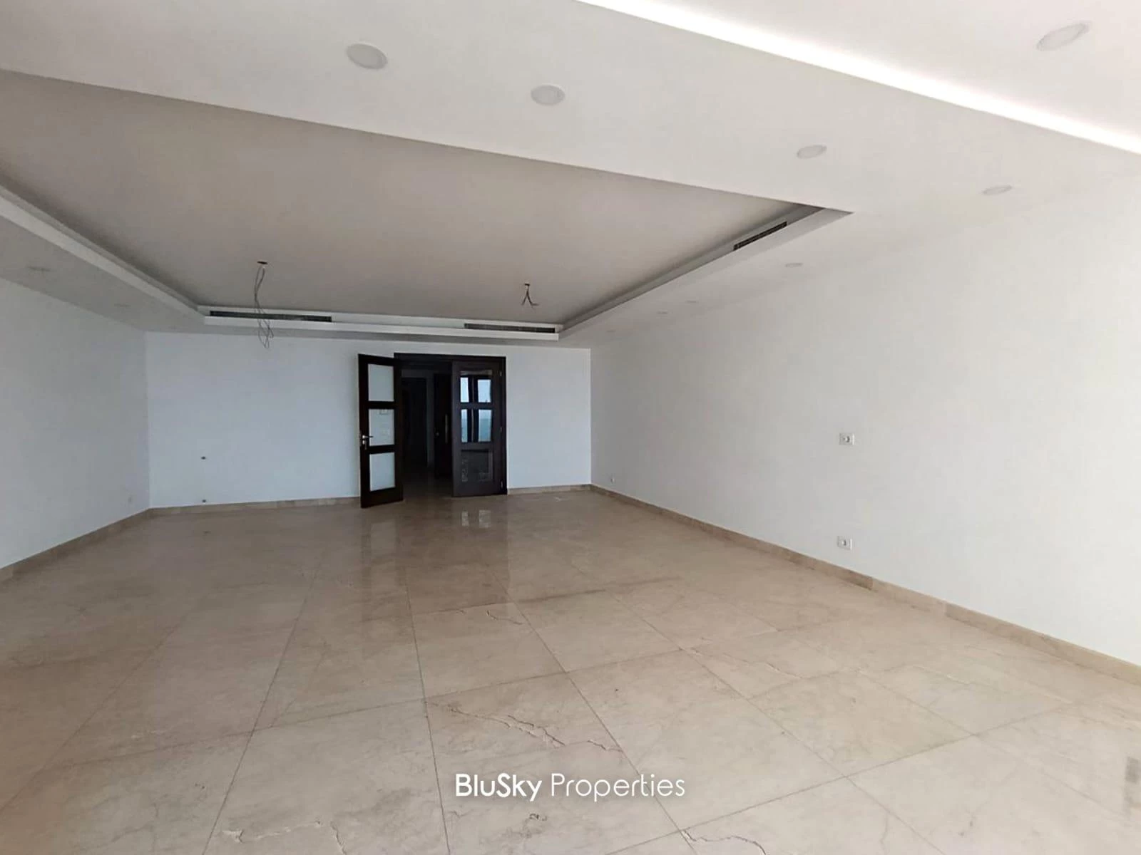 Apartment 200m² Sea View for Rent in Sahel Alma