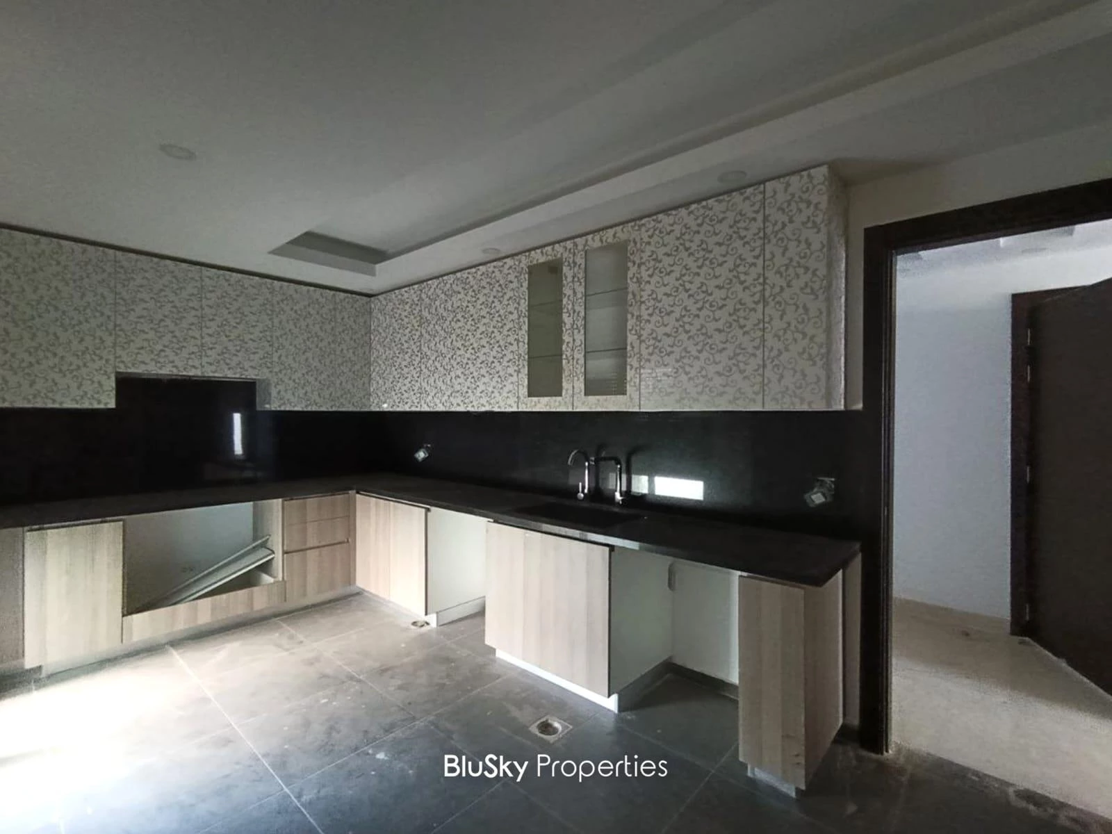 Apartment 200m² Sea View for Rent in Sahel Alma — الصورة 3