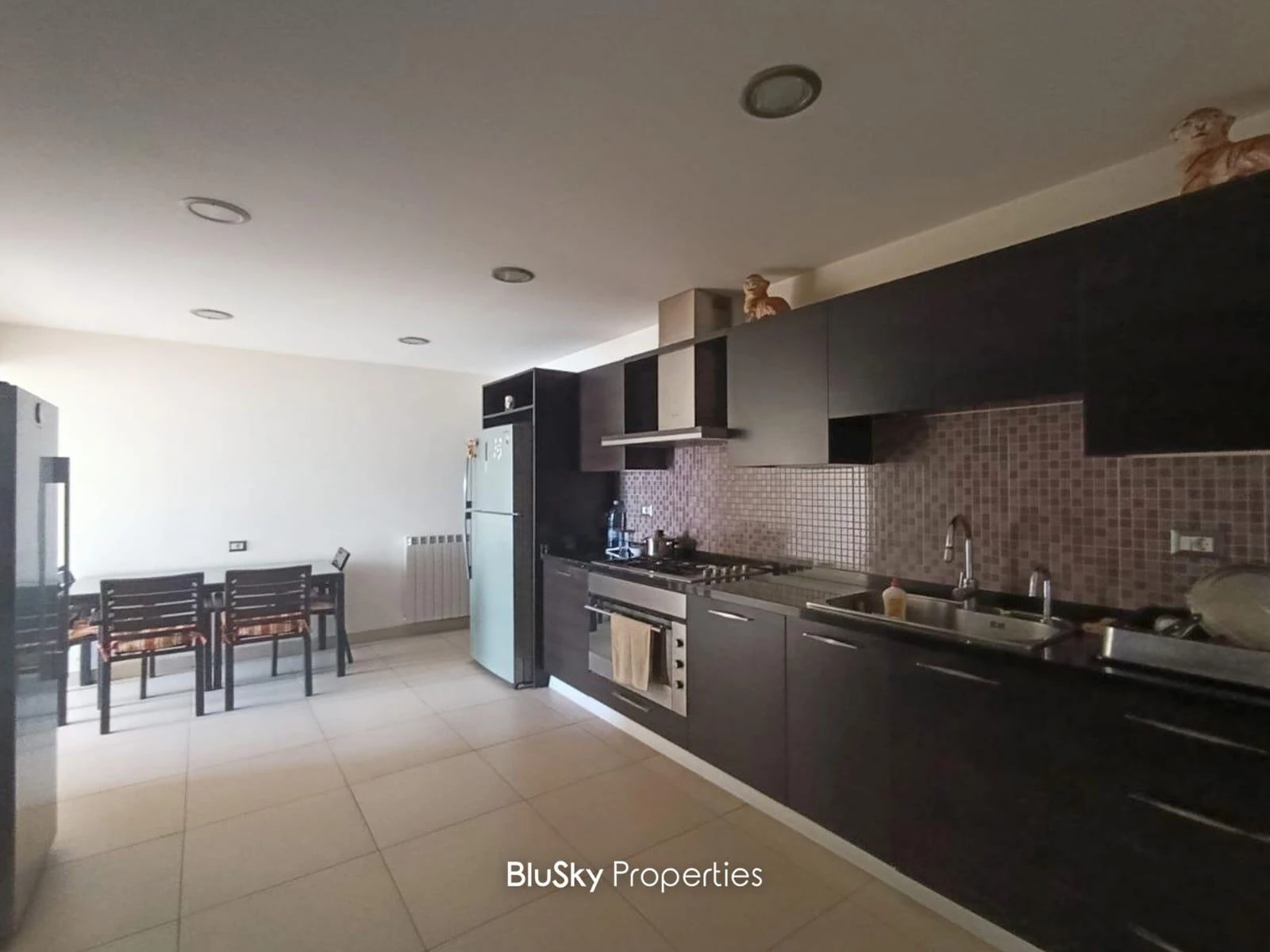 Apartment 235m² Sea View for Sale in Sahel Alma — photo 2