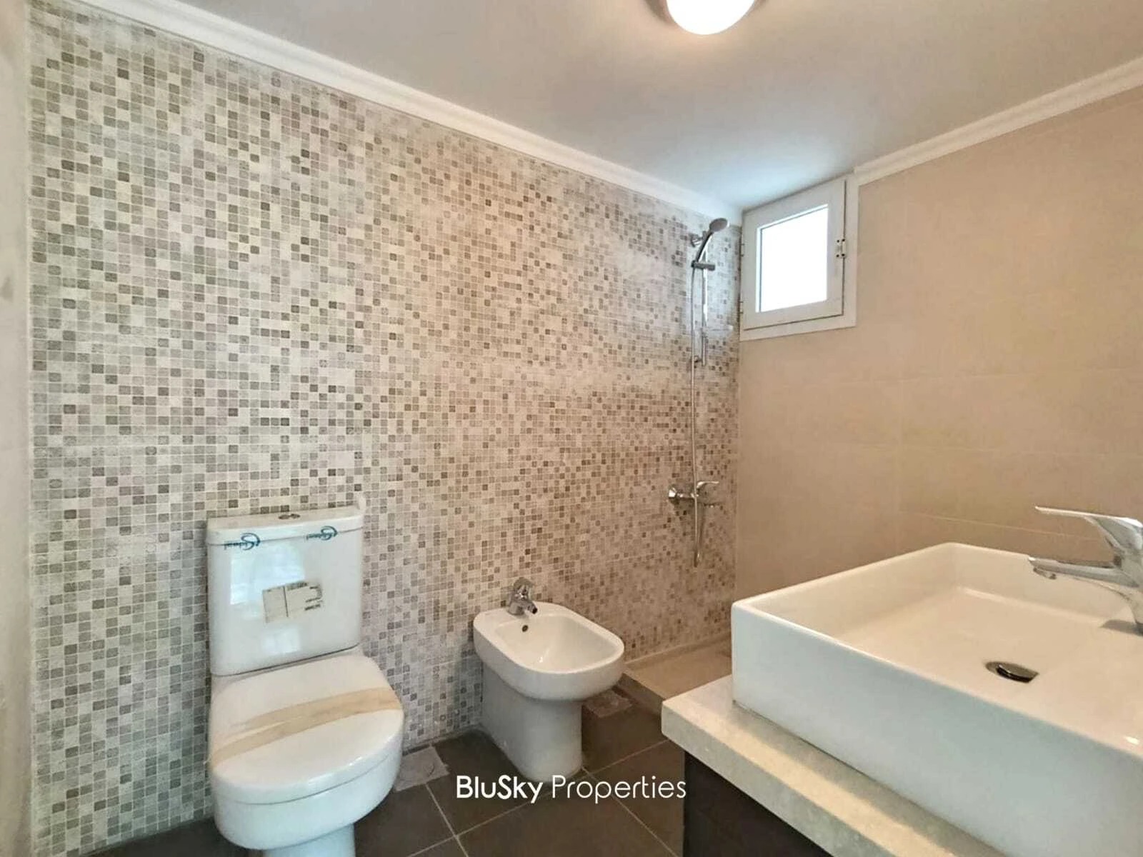 Apartment 255m² Sea View for Sale in Sahel Alma — الصورة 5