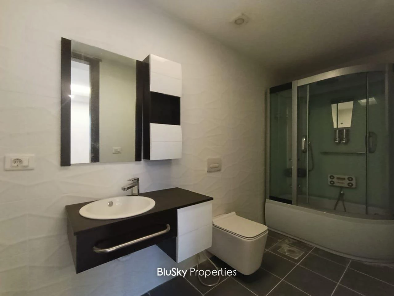 Apartment 260m² Terrace for Sale in Sahel Alma — photo 5