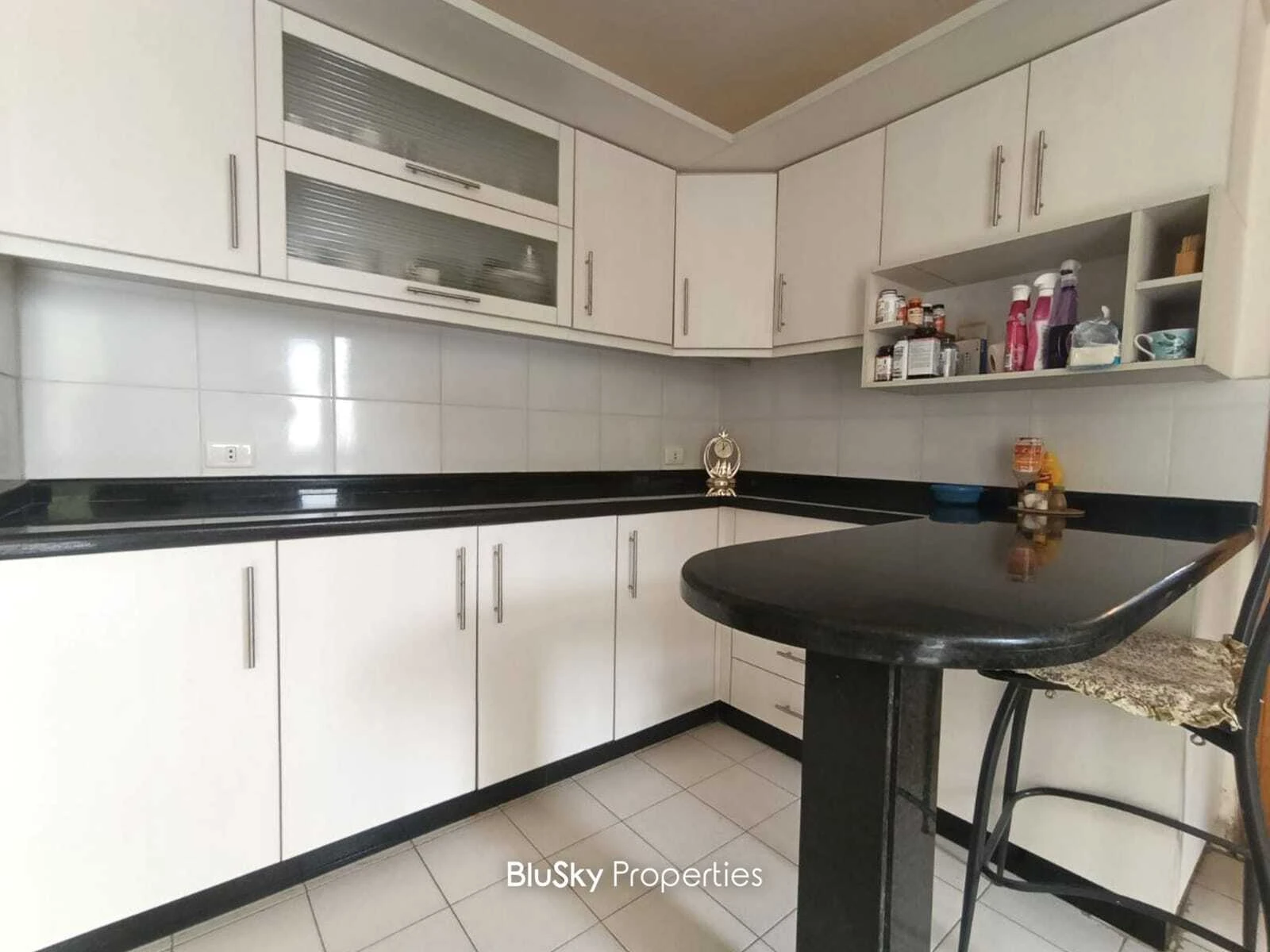 Apartment 285m² Sea View for Sale in Sahel Alma — photo 5