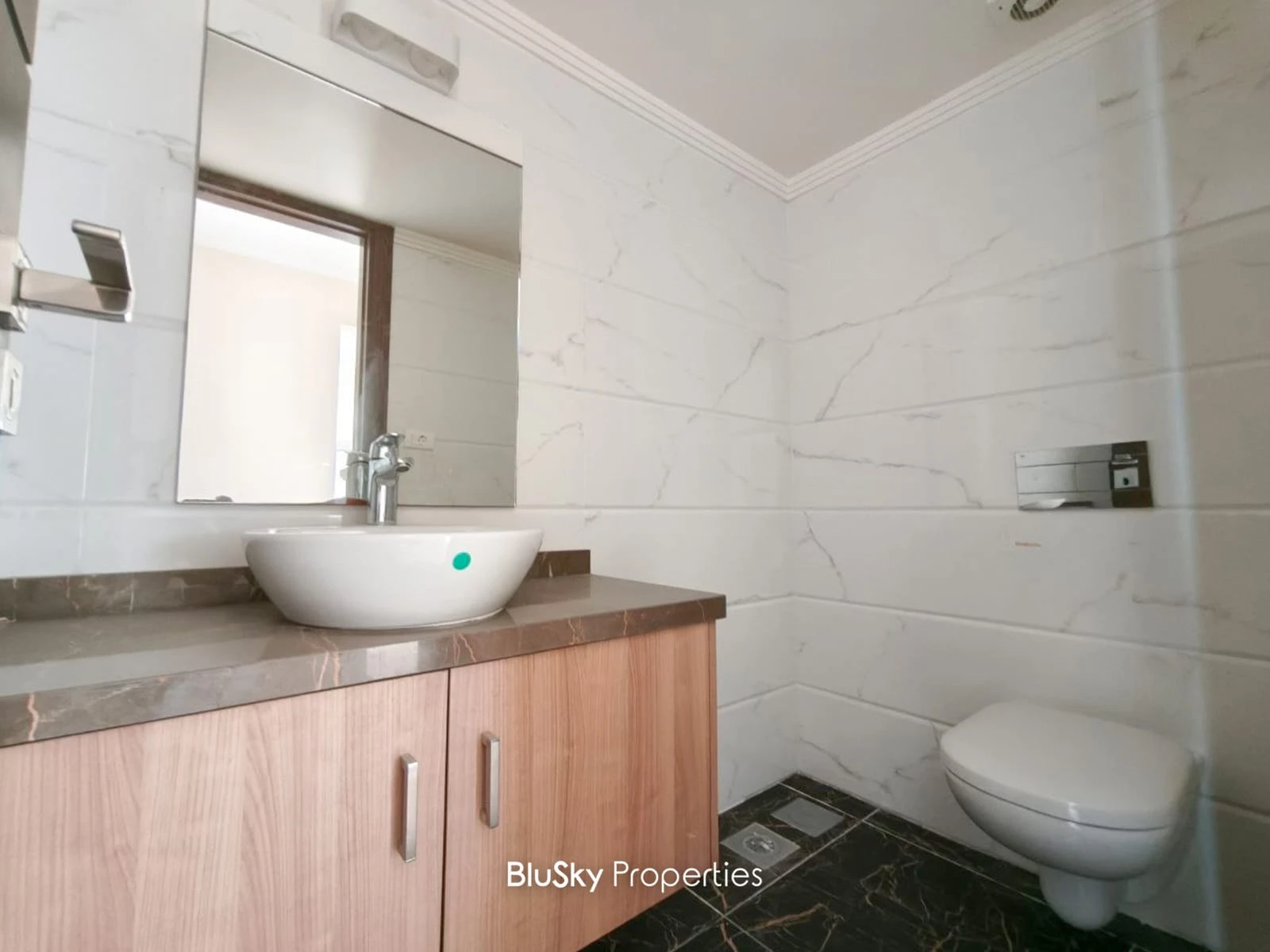 Apartment 300m² with Sea View for Sale in Sahel Alma — photo 5
