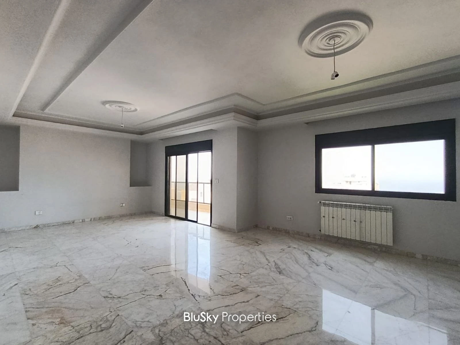 Apartment 310m² with Mountain View for Sale in Sahel Alma