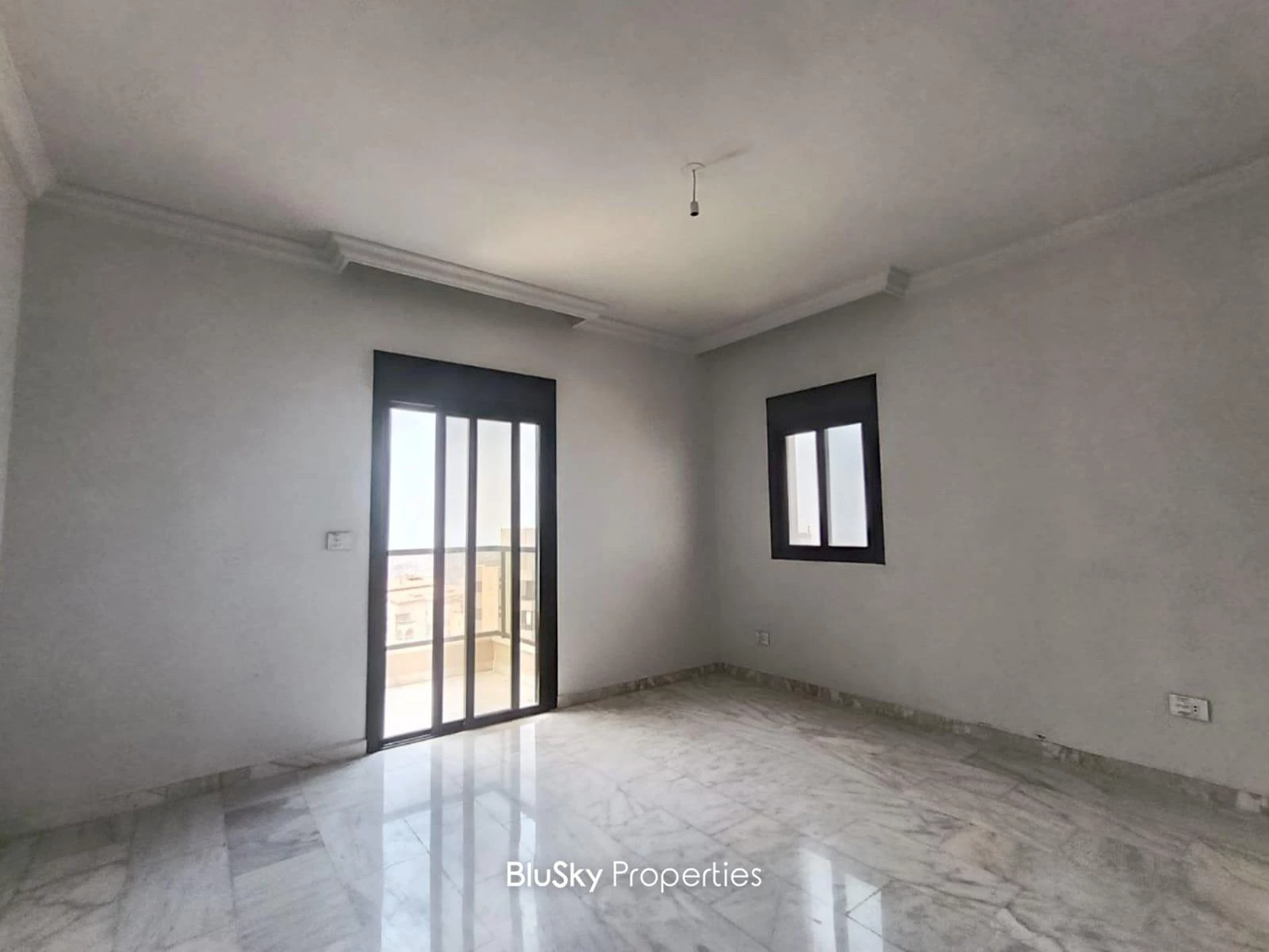 Duplex 310m² Sea View for Sale in Sahel Alma — الصورة 2