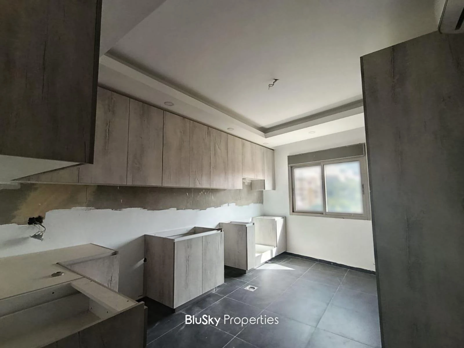 Duplex 315m² Sea View for Sale in Sahel Alma — photo 2