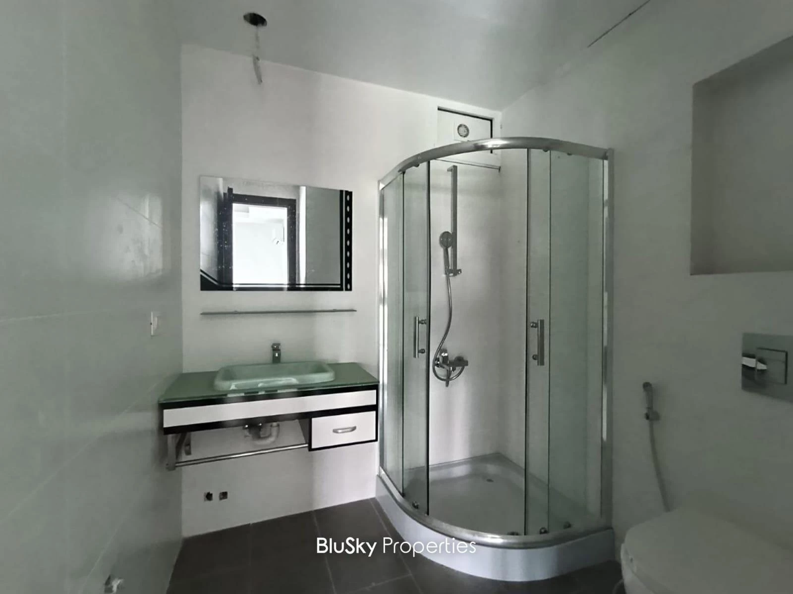 Duplex 315m² Sea View for Sale in Sahel Alma — photo 5