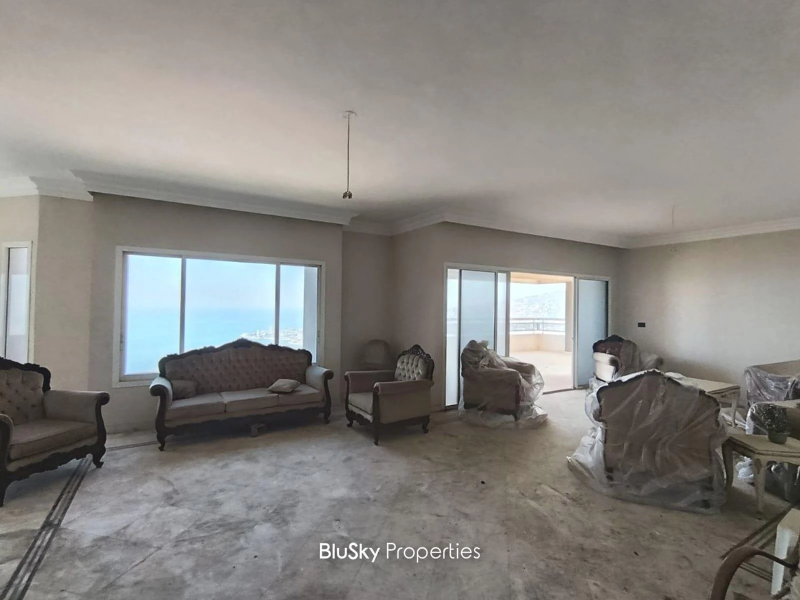 Apartment 323m² Sea View for Rent in Sahel Alma